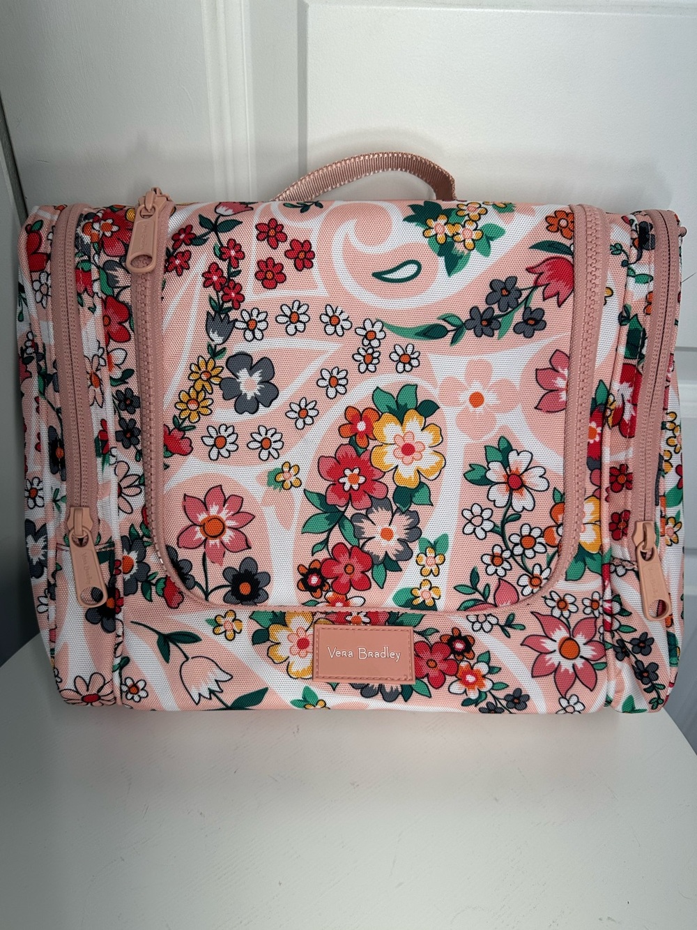 Vera Bradley Pink Floral Hanging Travel Cosmetic Organizer